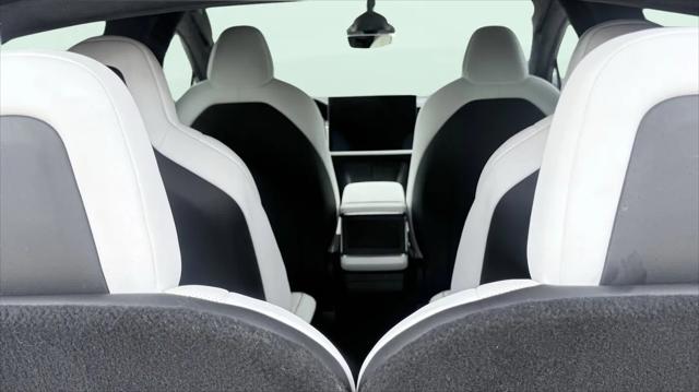 2022 Tesla Model X Plaid Tri Motor All-Wheel Drive
