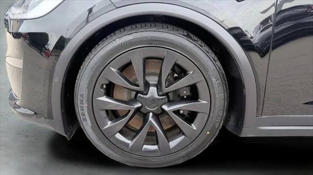 2022 Tesla Model X Plaid Tri Motor All-Wheel Drive