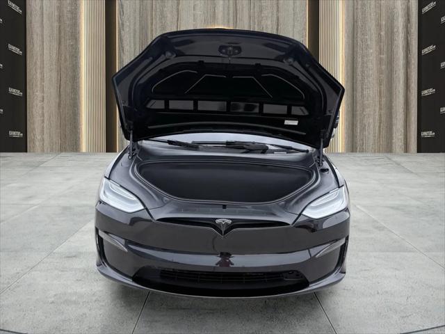 2022 Tesla Model X Plaid Tri Motor All-Wheel Drive