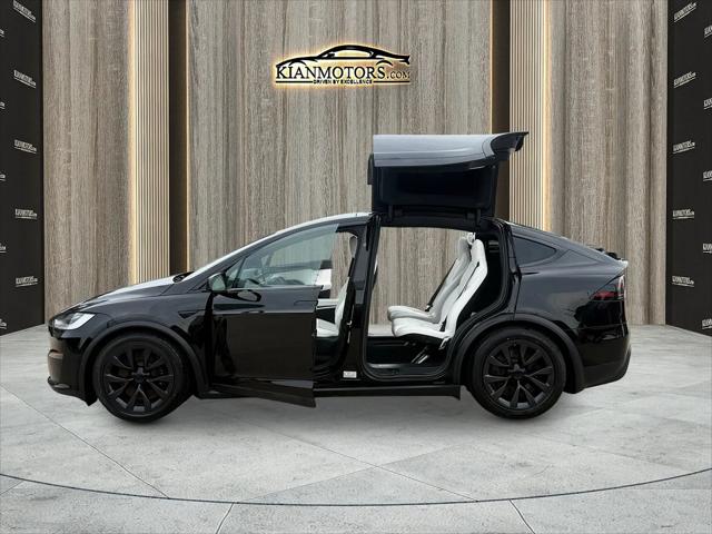 2022 Tesla Model X Plaid Tri Motor All-Wheel Drive