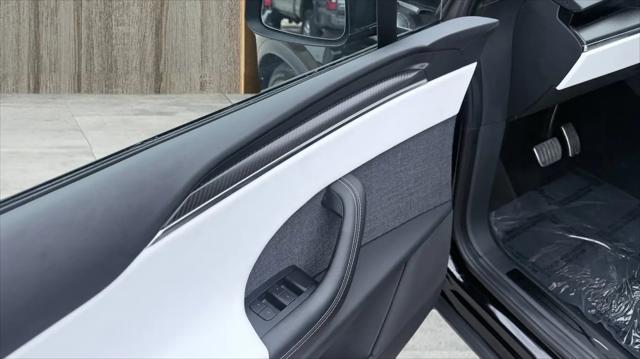 2022 Tesla Model X Plaid Tri Motor All-Wheel Drive