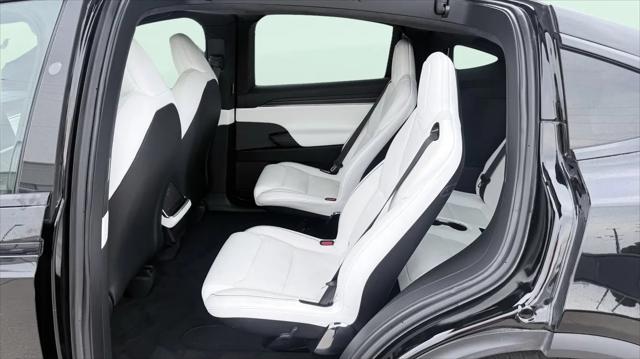 2022 Tesla Model X Plaid Tri Motor All-Wheel Drive