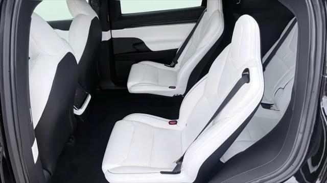 2022 Tesla Model X Plaid Tri Motor All-Wheel Drive