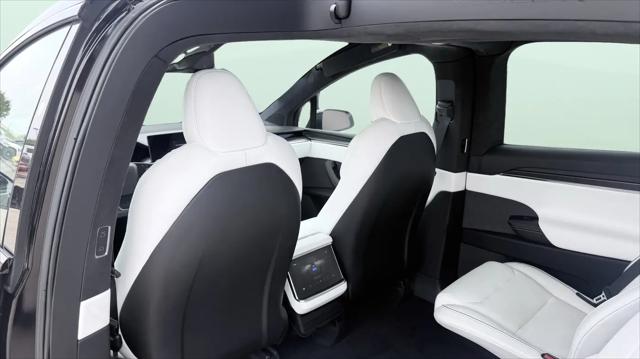 2022 Tesla Model X Plaid Tri Motor All-Wheel Drive