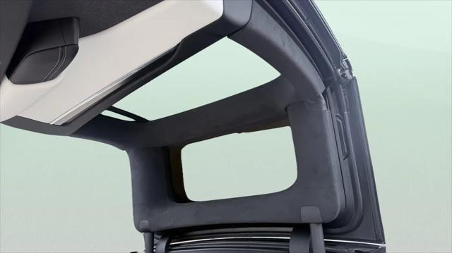 2022 Tesla Model X Plaid Tri Motor All-Wheel Drive