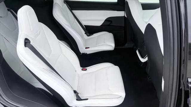 2022 Tesla Model X Plaid Tri Motor All-Wheel Drive