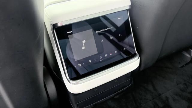 2022 Tesla Model X Plaid Tri Motor All-Wheel Drive