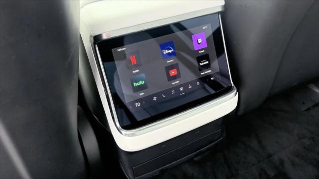 2022 Tesla Model X Plaid Tri Motor All-Wheel Drive