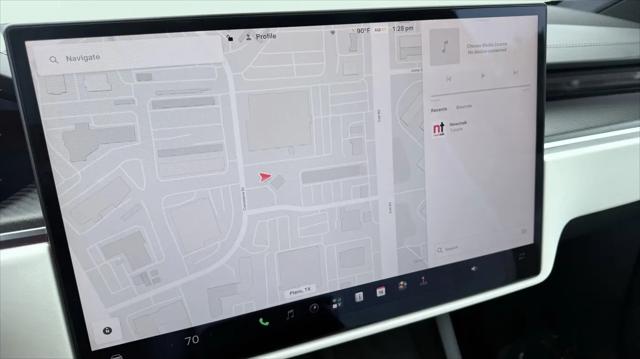 2022 Tesla Model X Plaid Tri Motor All-Wheel Drive