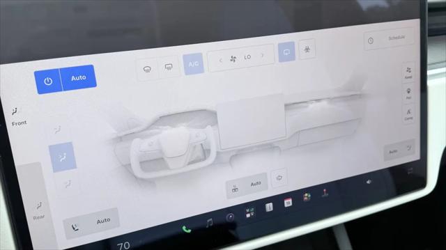 2022 Tesla Model X Plaid Tri Motor All-Wheel Drive
