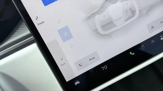 2022 Tesla Model X Plaid Tri Motor All-Wheel Drive