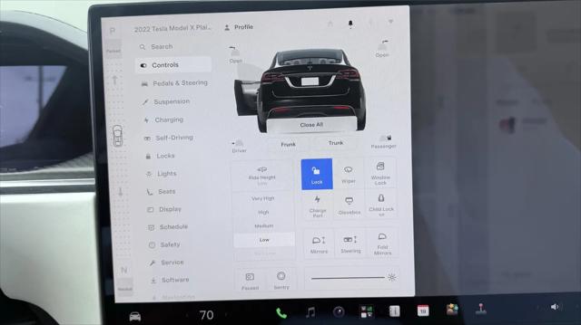 2022 Tesla Model X Plaid Tri Motor All-Wheel Drive