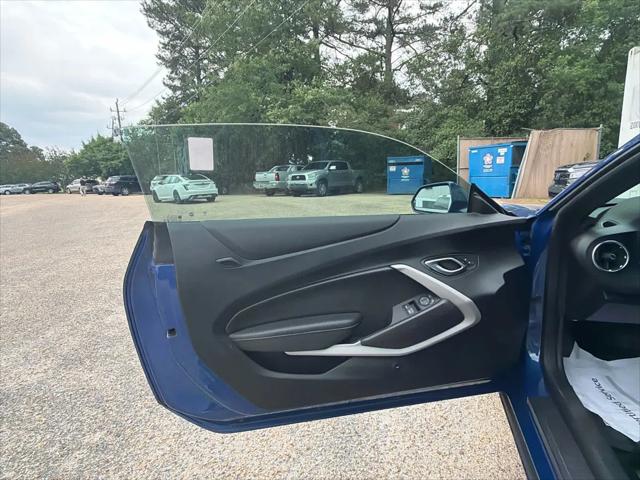 2020 Chevrolet Camaro RWD Coupe 1LT