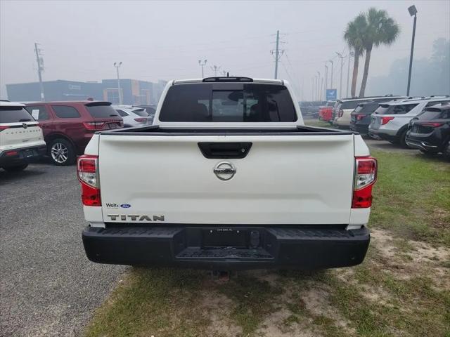 2022 Nissan Titan Crew Cab S 4x2