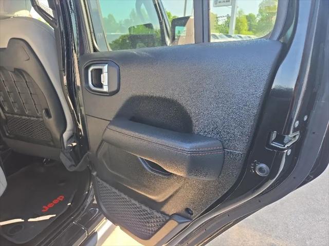 2023 Jeep Gladiator Sport