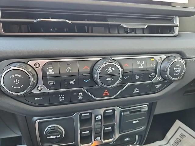 2026 Jeep Gladiator Sport