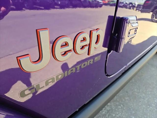 2026 Jeep Gladiator Sport