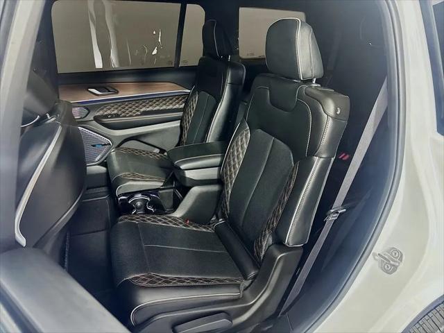 2023 Jeep Grand Cherokee L Summit 4x4
