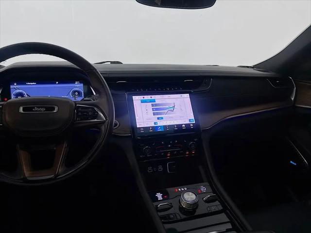 2023 Jeep Grand Cherokee L Summit 4x4