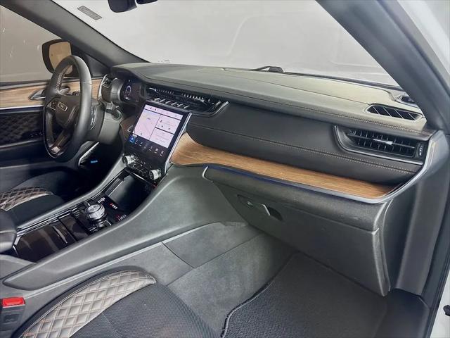 2023 Jeep Grand Cherokee L Summit 4x4