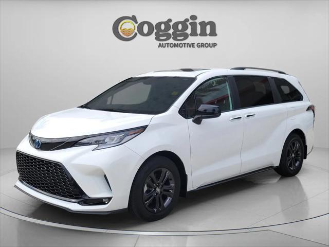 2025 Toyota Sienna XSE for sale in Jacksonville, FL