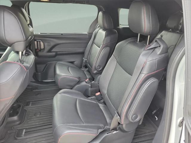 2025 Toyota Sienna XSE