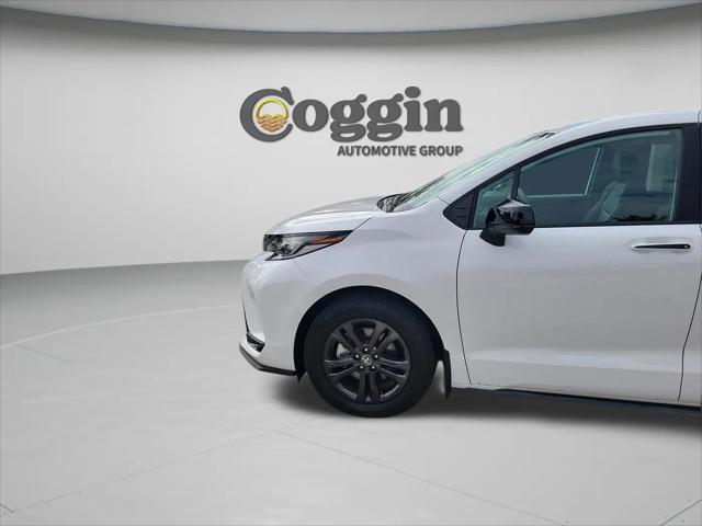 2025 Toyota Sienna XSE