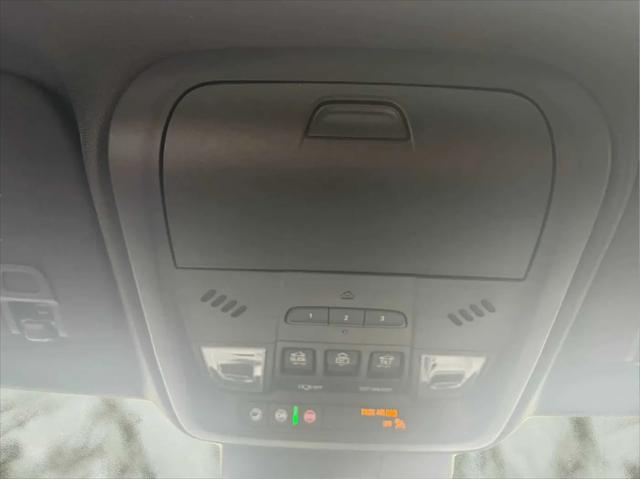 2025 Cadillac XT4 AWD Premium Luxury