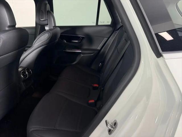 2024 Mercedes-Benz GLC SUV