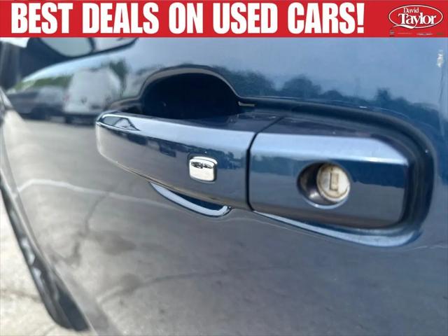 2023 Chevrolet Silverado 1500 4WD Crew Cab Short Bed LT with 2FL
