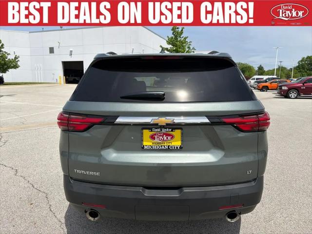 2023 Chevrolet Traverse FWD LT Cloth