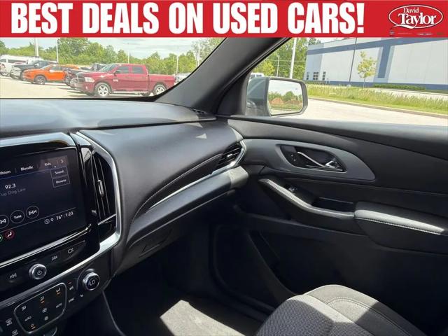 2023 Chevrolet Traverse FWD LT Cloth