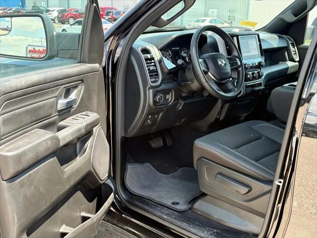 2025 Ram 1500 Tradesman Crew Cab 4x4 5'7" Box