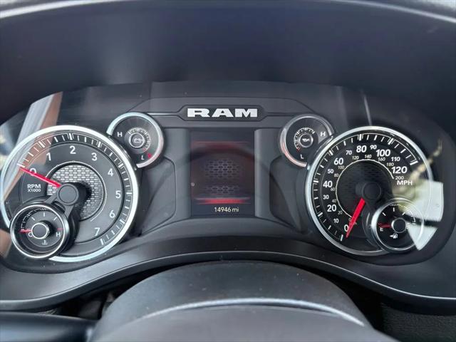 2025 Ram 1500 Tradesman Crew Cab 4x4 5'7" Box