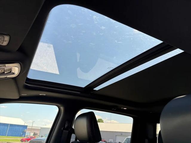 2025 Ram 1500 Rebel Crew Cab 4x4 5'7" Box