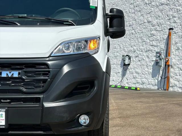 2024 Ram ProMaster 2500 Cargo Van Tradesman High Roof 136" WB w/Pass Seat
