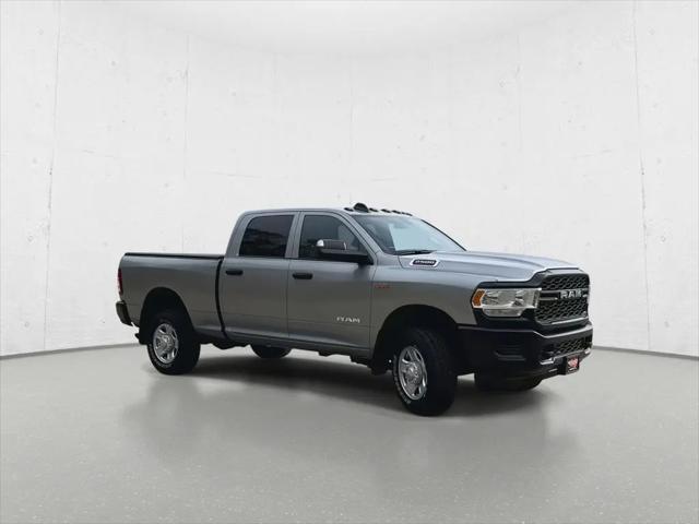 2022 Ram 2500 Tradesman Crew Cab 4x4 6'4" Box