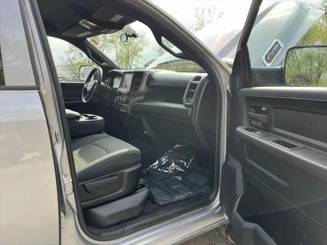2022 Ram 2500 Tradesman Crew Cab 4x4 6'4" Box