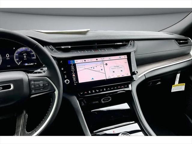 2026 Jeep Grand Cherokee L Altitude 4x4