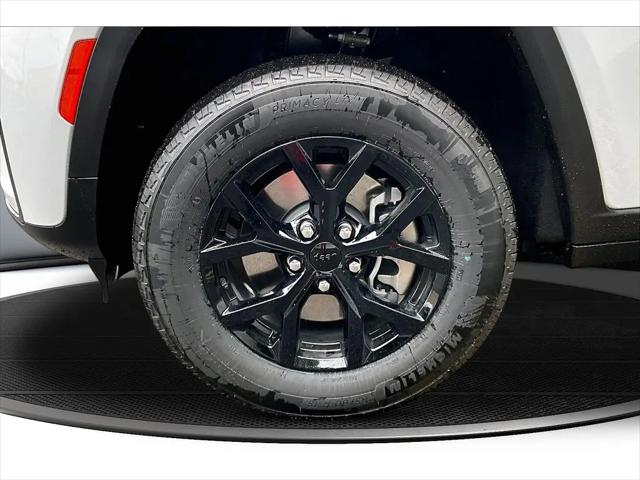 2026 Jeep Grand Cherokee L Altitude 4x4