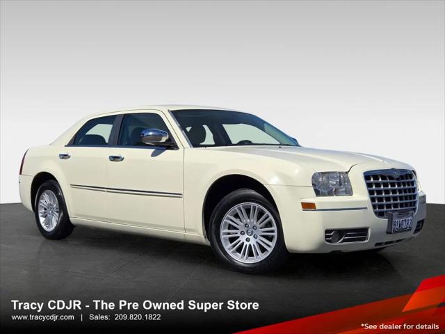 2010 Chrysler 300 Touring/Signature Series/Executive Series for sale in Tracy, CA