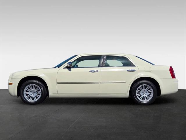2010 Chrysler 300 Touring/Signature Series/Executive Series