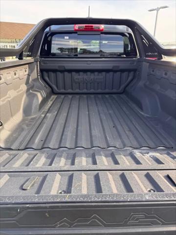 2025 GMC Canyon 4WD AT4