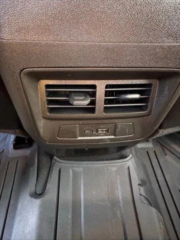 2025 GMC Canyon 4WD AT4