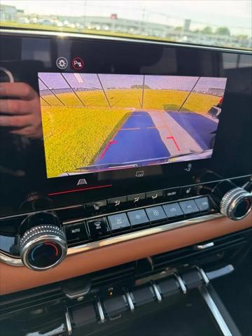 2025 GMC Canyon 4WD AT4