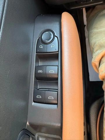 2025 GMC Canyon 4WD AT4