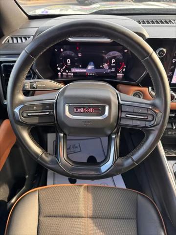 2025 GMC Canyon 4WD AT4