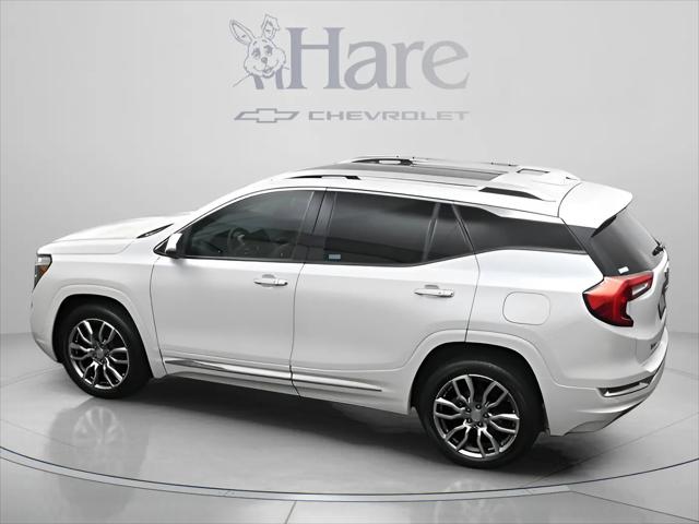 2023 GMC Terrain AWD Denali