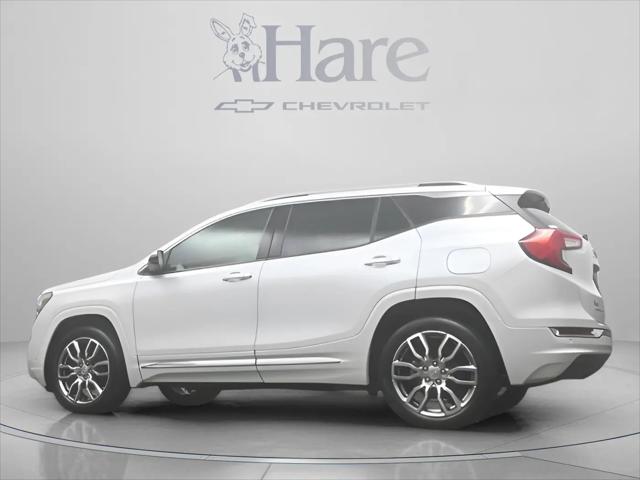 2023 GMC Terrain AWD Denali