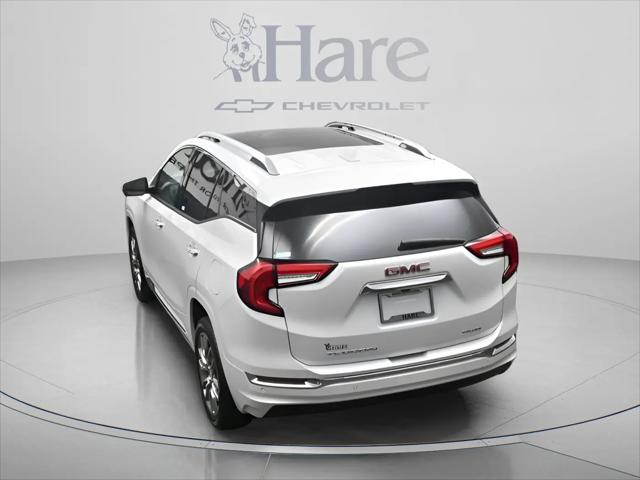 2023 GMC Terrain AWD Denali